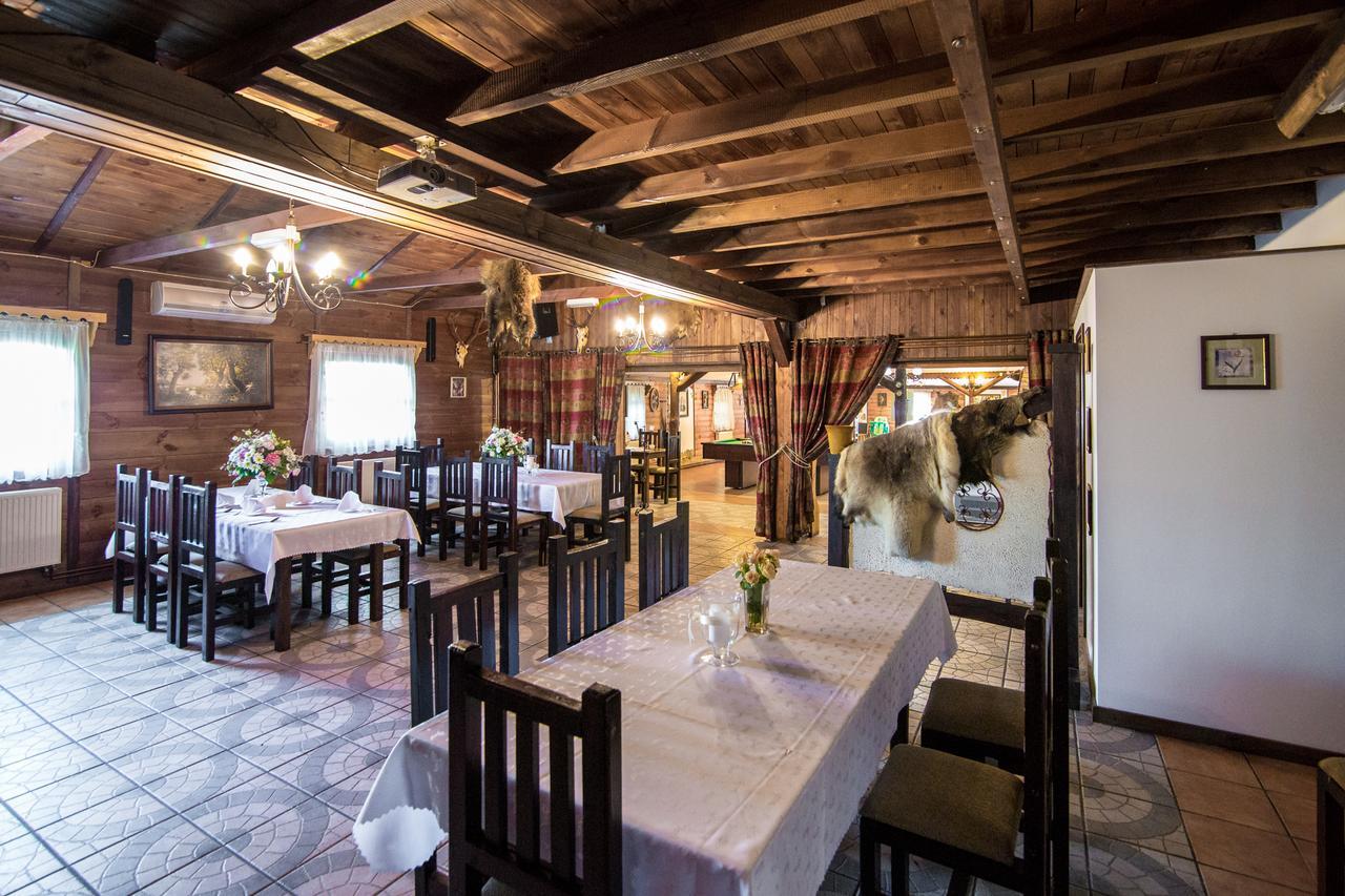 Karczma Pod Topolami Ratowo-Piotrowo Exterior foto